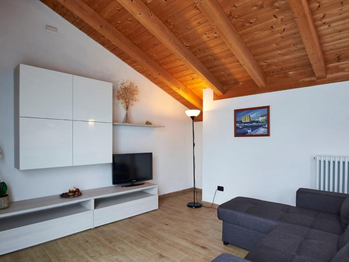 Holiday Home Villa Giulia By Interhome Dervio Ngoại thất bức ảnh