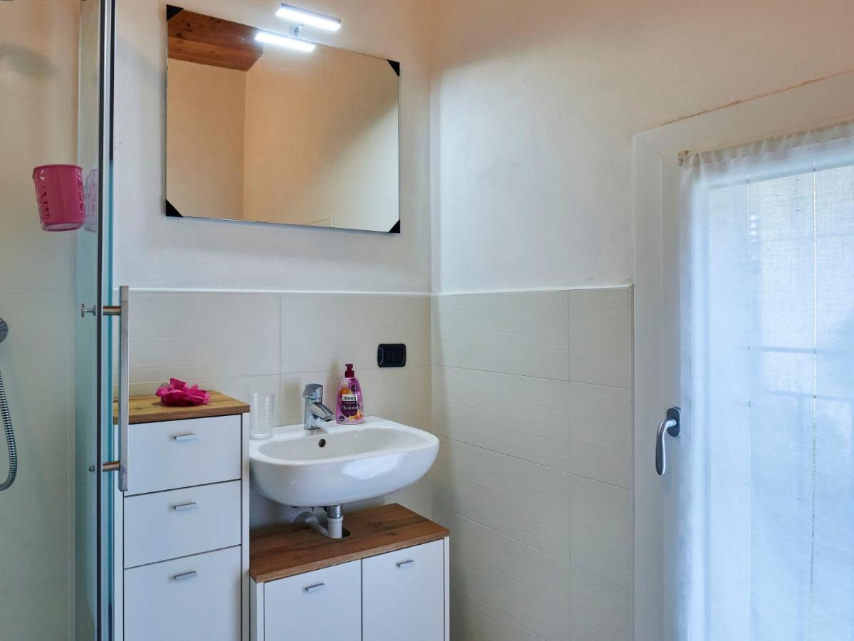 Holiday Home Villa Giulia By Interhome Dervio Ngoại thất bức ảnh